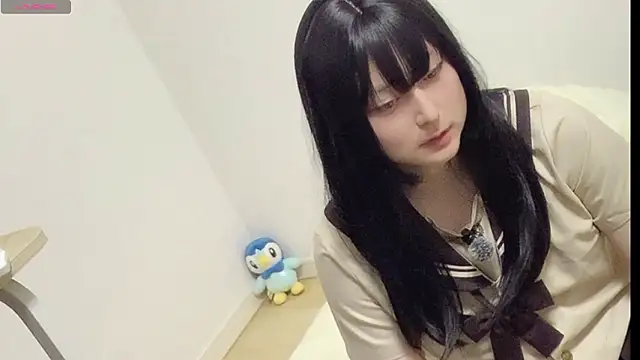 Mia032 online show from April 5, 2026, 1:19 pm