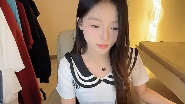 Robin-o3 online show from October 8, 2025, 9:18 am