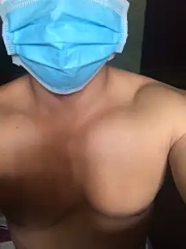 Snapshot of Huynh-duc-huy chatting on March 10, 2026, 7:02 am Huynh-duc-huy online show from March 10, 2026, 7:02 am