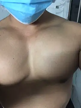 Snapshot of Huynh-duc-huy chatting on April 7, 2026, 3:01 pm Huynh-duc-huy online show from April 7, 2026, 3:01 pm