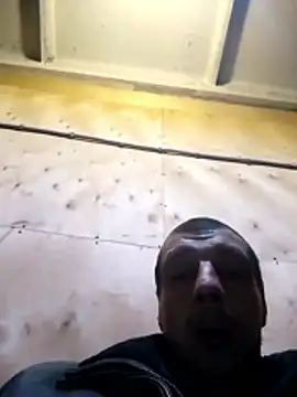 N i k o l a u online show from January 10, 2026, 12:18 pm