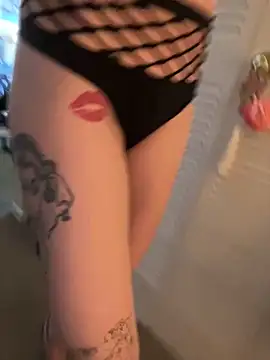 Snapshot of AutumnTides chatting on March 15, 2026, 2:45 pm AutumnTides online show from March 15, 2026, 2:45 pm