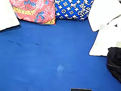 xxhottinybabe online show from March 1, 2026, 10:34 pm