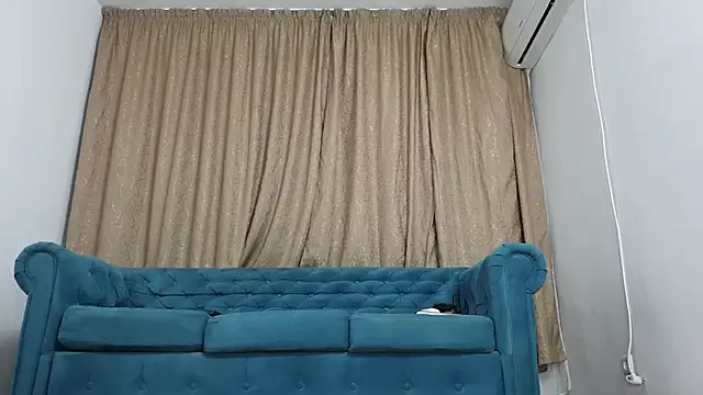 BLOND GOD online show from February 5, 2026, 5:23 am