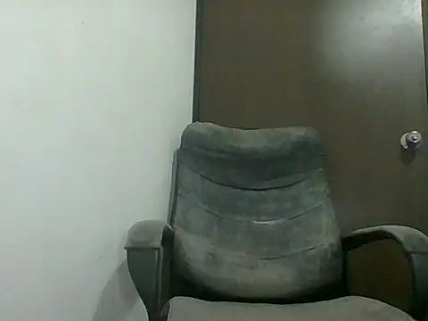 mexhotbi online show from November 12, 2025, 7:20 am