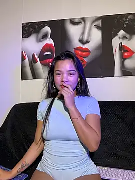 Sessash online show from May 4, 2026, 7:32 pm