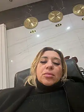 TheeaBlanco online show from November 28, 2025, 4:20 pm