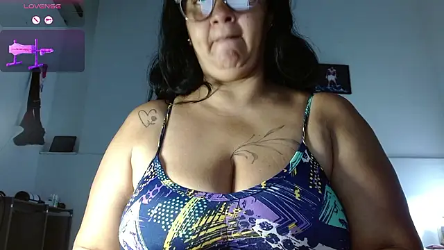 18and45couple online show from March 16, 2026, 4:18 am