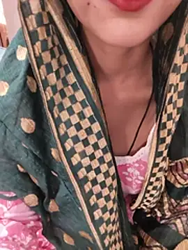 Snapshot of Indian-Aleena chatting on May 24, 2026, 7:35 am Indian-Aleena online show from May 24, 2026, 7:35 am