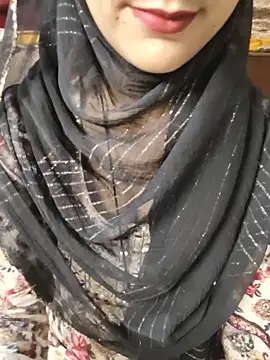 Snapshot of Indian-Aleena chatting on May 30, 2026, 8:17 pm Indian-Aleena online show from May 30, 2026, 8:17 pm
