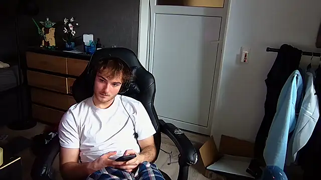 Rudi2007Eye online show from February 12, 2026, 9:37 am