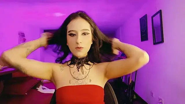 atenea dragon   online show from January 5, 2026, 9:51 pm