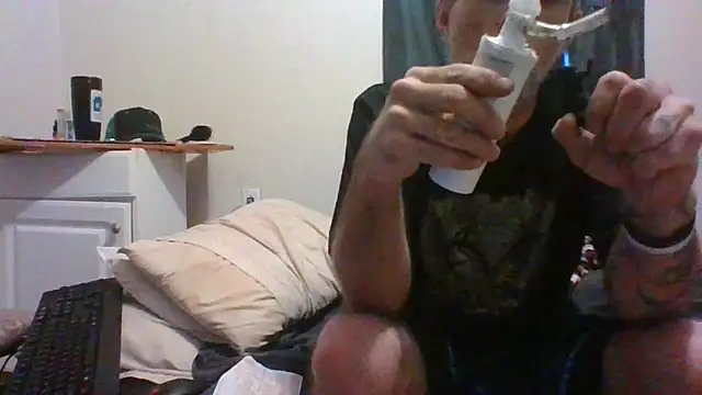 jarjar83 online show from November 15, 2025, 9:50 am