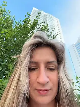 Snapshot of EvvaMur chatting on July 13, 2026, 2:47 am EvvaMur online show from July 13, 2026, 2:47 am