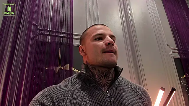 Snapshot of OliverSport chatting on December 20, 2024, 3:42 pm OliverSport online show from December 20, 2024, 3:42 pm