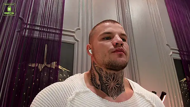 Snapshot of OliverSport chatting on January 3, 2025, 10:31 am OliverSport online show from January 3, 2025, 10:31 am