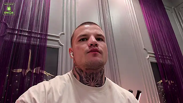 Snapshot of OliverSport chatting on February 9, 2025, 3:34 pm OliverSport online show from February 9, 2025, 3:34 pm