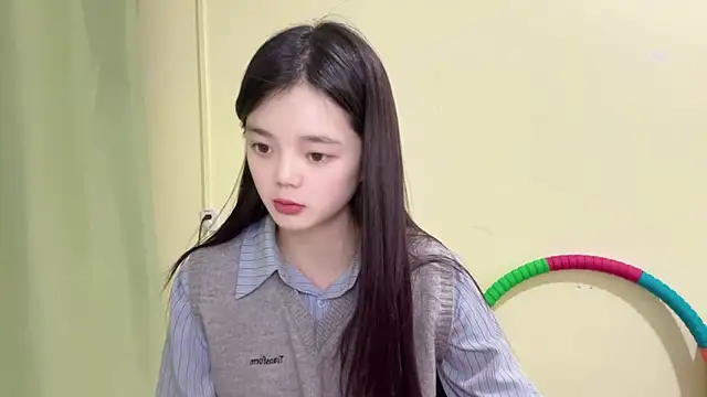 Nicole-13 online show from January 6, 2026, 11:25 am