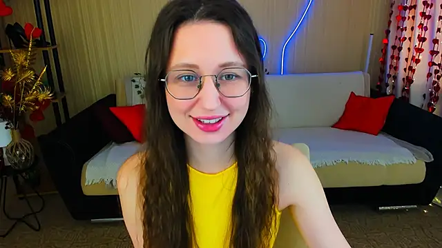 YourLovellyStory online show from March 21, 2026, 12:21 pm