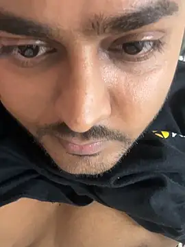 blrguychub online show from October 29, 2025, 2:19 pm