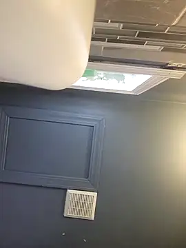 chocolate bella online show from March 5, 2026, 7:21 pm