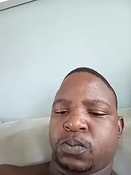 Snapshot of Thabo1004 chatting on February 2, 2026, 9:08 am Thabo1004 online show from February 2, 2026, 9:08 am