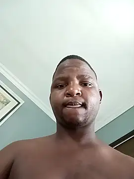 Snapshot of Thabo1004 chatting on February 9, 2026, 11:47 am Thabo1004 online show from February 9, 2026, 11:47 am