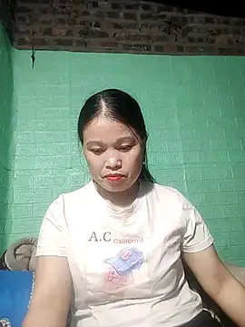 Snapshot of opna43 chatting on April 30, 2026, 12:44 pm opna43 online show from April 30, 2026, 12:44 pm