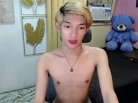 fuckerfriendsxx online show from May 25, 2026, 5:57 am