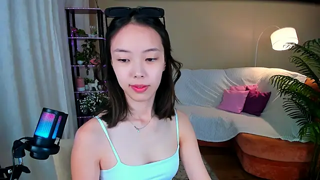 SoulHarmoonyy online show from September 10, 2025, 1:44 pm