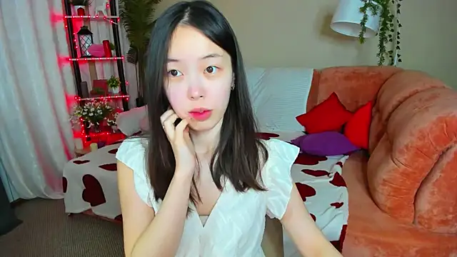 SoulHarmoonyy online show from April 8, 2026, 3:28 am