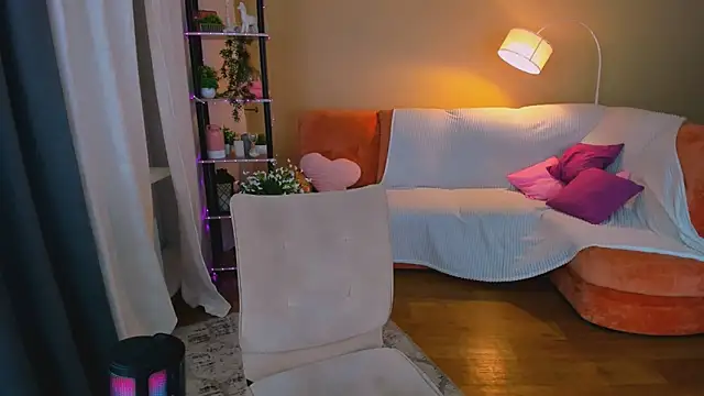 ChristinaConteeree online show from October 18, 2025, 11:33 am