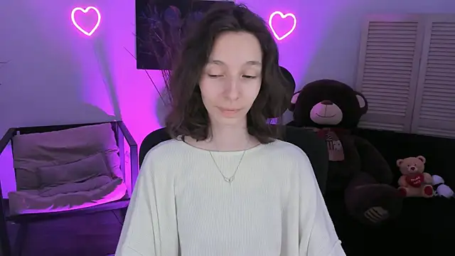 EmmanuellBrown online show from April 1, 2026, 11:22 am