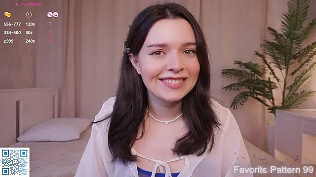 BlissHey online show from November 18, 2025, 5:06 pm