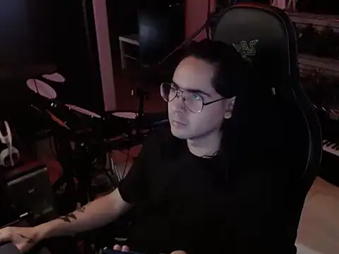 Snapshot of dorrey21 chatting on October 13, 2025, 5:13 pm dorrey21 online show from October 13, 2025, 5:13 pm