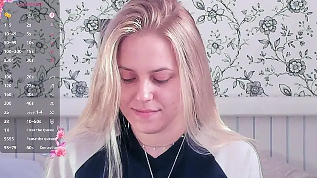 AngelAnty online show from April 9, 2026, 2:22 pm