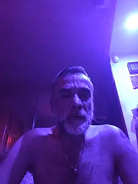 GabyCollado5 online show from May 30, 2026, 9:23 pm