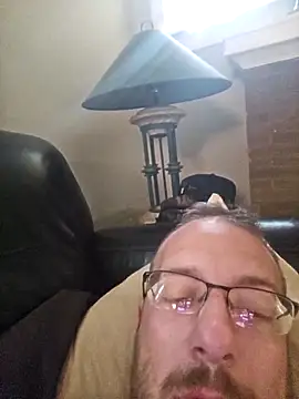 Snapshot of MEAT4urGRILL chatting on October 14, 2025, 9:04 pm MEAT4urGRILL online show from October 14, 2025, 9:04 pm