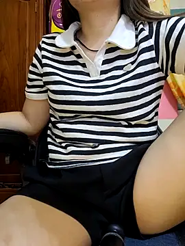 Bee sweet online show from September 13, 2025, 4:18 pm