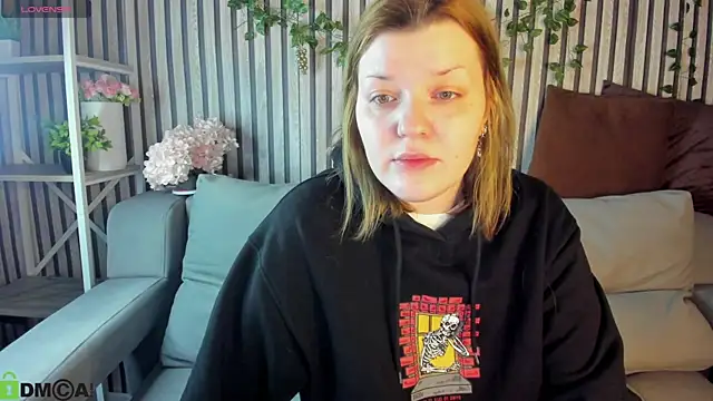 Michele Greenn online show from February 14, 2026, 1:02 am