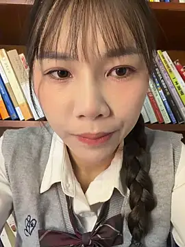 Adora188 online show from March 19, 2026, 7:12 am