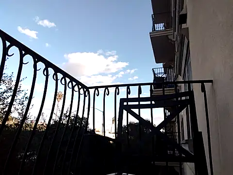 SparklesB1tch online show from November 22, 2025, 11:26 pm