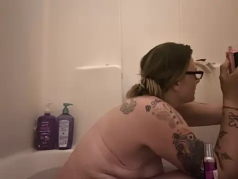 SparklesB1tch online show from March 22, 2026, 1:03 pm