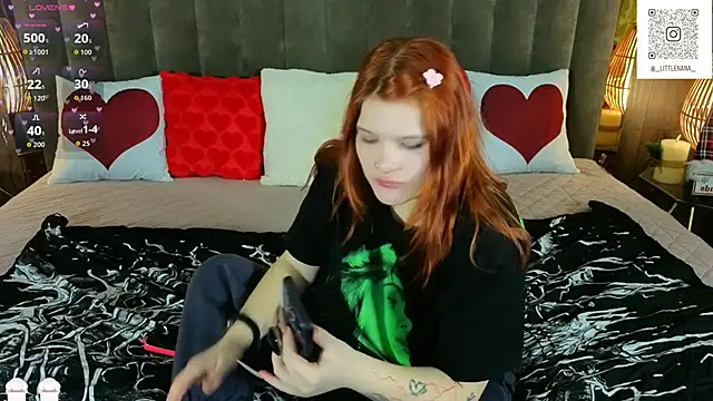 Clumsy Nana online show from February 3, 2026, 7:41 pm