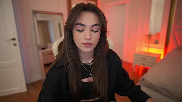 EricaSin online show from March 17, 2026, 1:47 pm