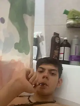 Snapshot of Cos_minn chatting on November 27, 2025, 5:04 pm Cos minn online show from November 27, 2025, 5:04 pm