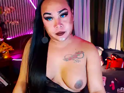 Snapshot of CumFactoryLuna chatting on March 3, 2026, 12:06 am CumFactoryLuna online show from March 3, 2026, 12:06 am