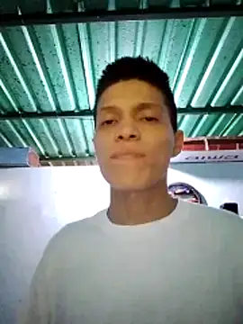 elinnki online show from November 28, 2025, 7:27 pm