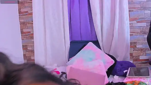 Brandy brown  online show from April 3, 2026, 11:58 pm