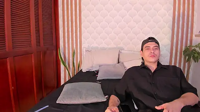 Cristian blaze online show from June 19, 2026, 5:28 pm